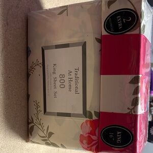 Floral King Sheet Set - Red, Blue, Cream